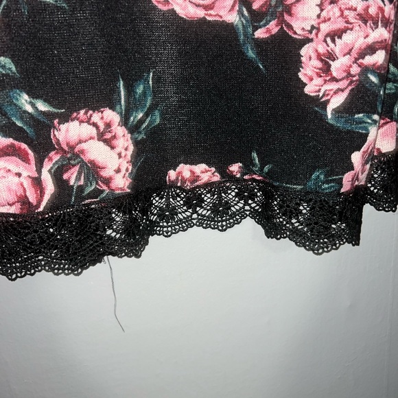 Rose Pattern Cover-Up - Picture 3 of 3